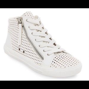 NWOT Dolce Vita DV Ruth Slip On Sneakers